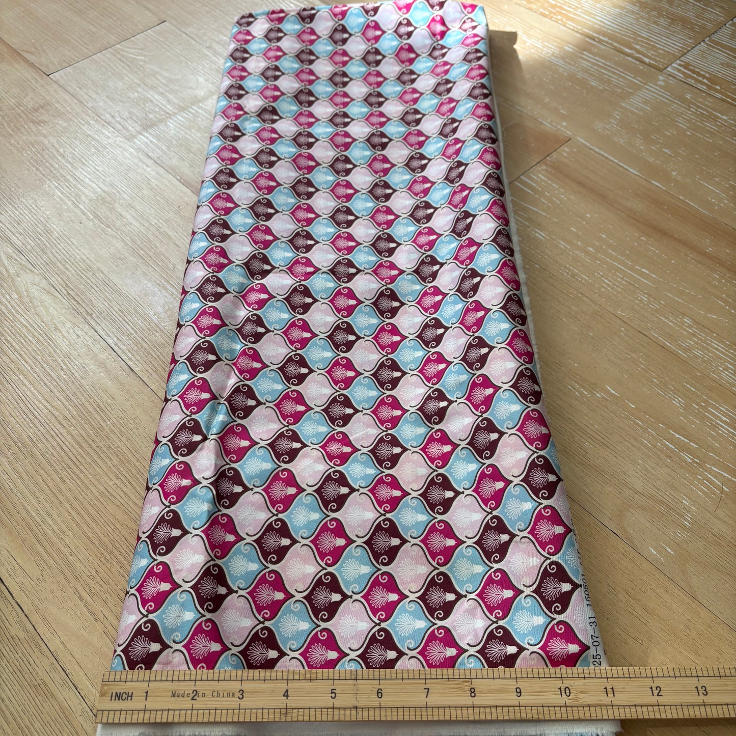 FS068 Fancy Pink Floral Cotton Printed Fabric